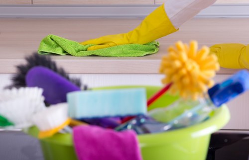 Safe Deep Cleaning Kensington payment confirmation with trusted encryption symbols