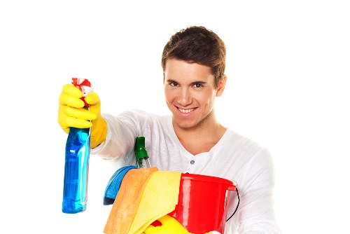 Kensington deep cleaning process for kitchens, bathrooms, and living spaces